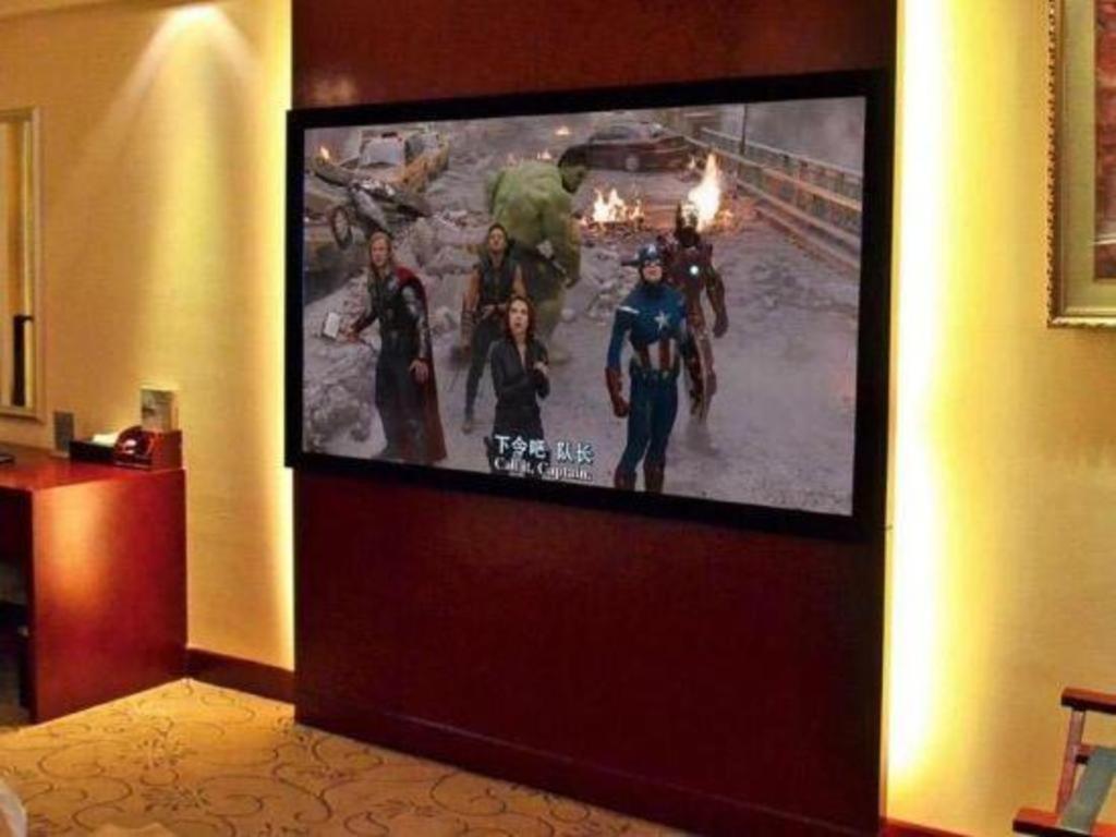 チェンドゥ イーシェン インターナショナル ホテル Supoqiao エクステリア 写真